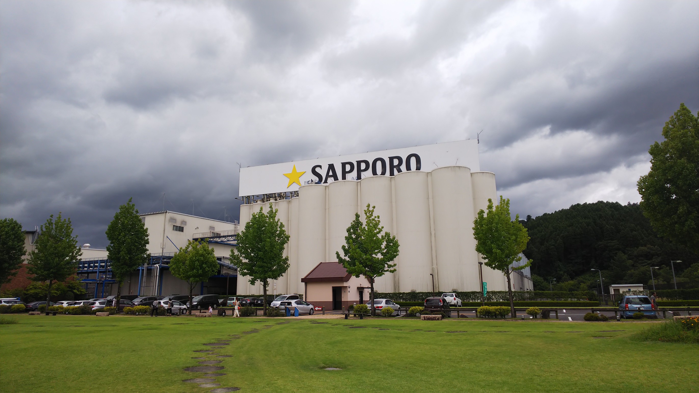 カフェ 看板 あつ 森 あつ森 シンプルなパネルのマイデザインidまとめ パン屋やカフェの棚に扉や木箱も Docstest Mcna Net