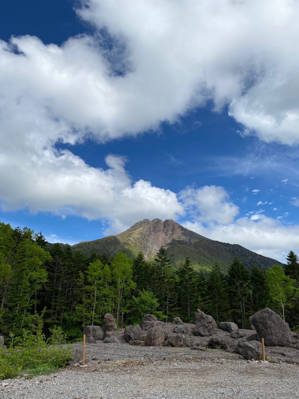 日光白根山 あいるとんさんの温泉ヶ岳 根名草山の活動データ Yamap ヤマップ
