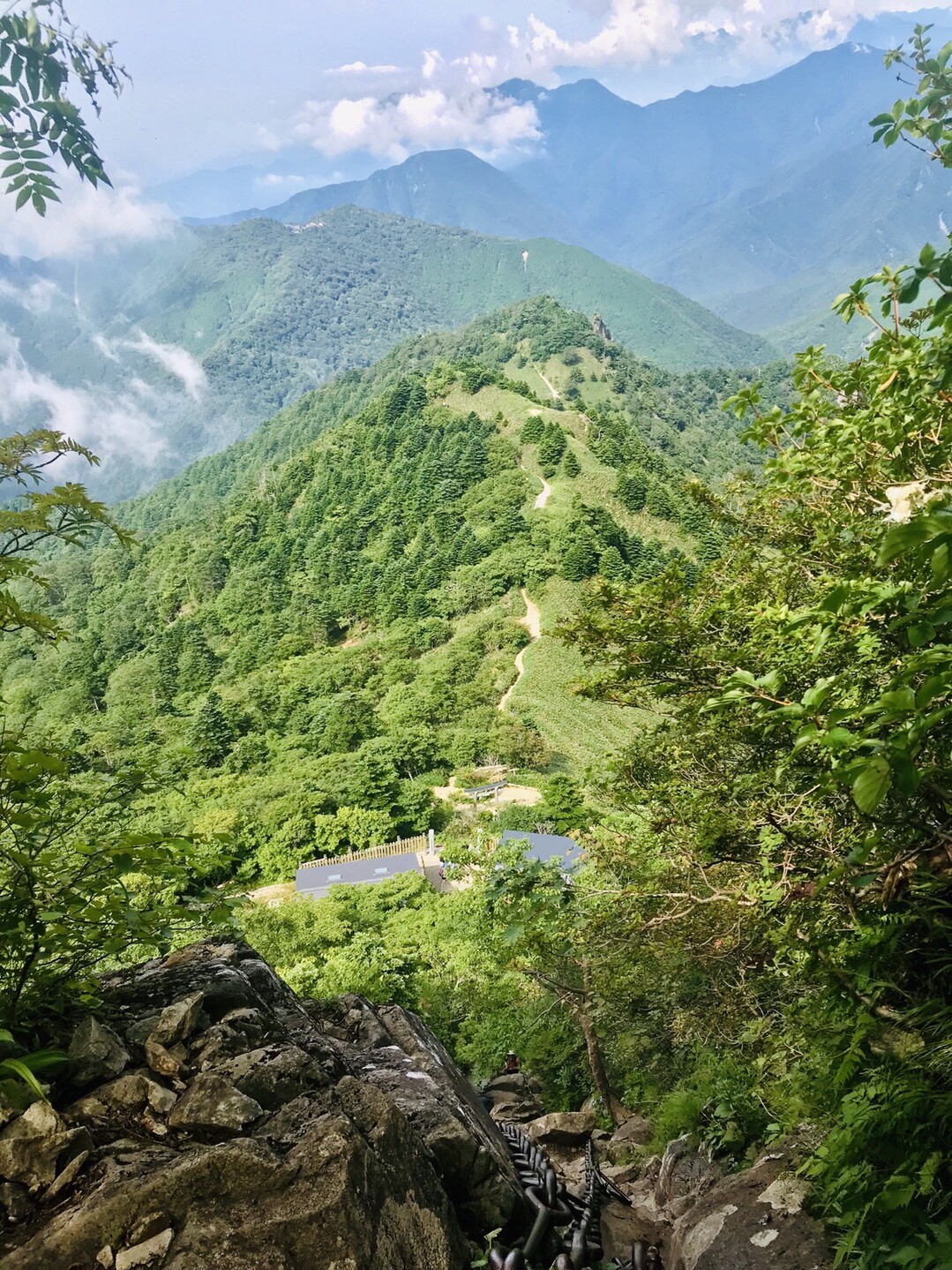 石鎚山 天狗岳 南尖峰 せえあさんの筒上山 手箱山の活動日記 Yamap ヤマップ