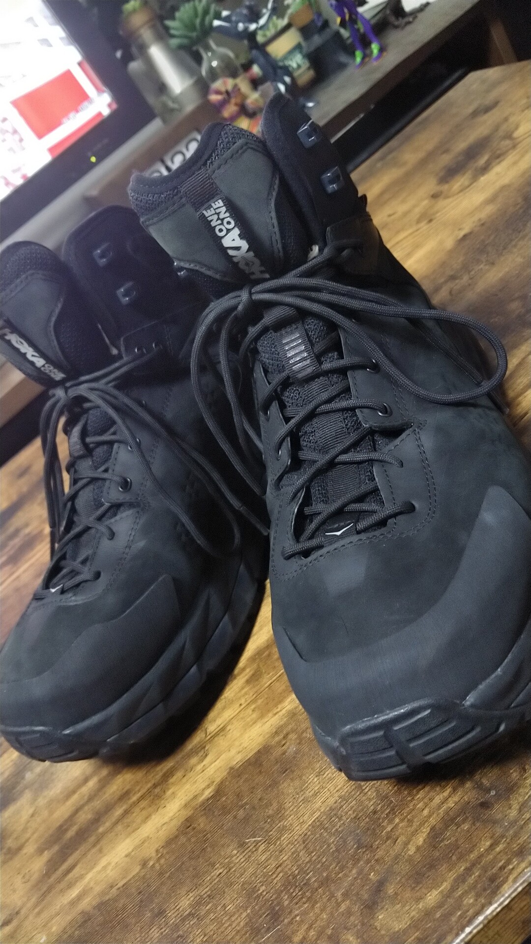 先日4足目のホカオネオネ「スカイカハ」を... / ハマちゃんさんの