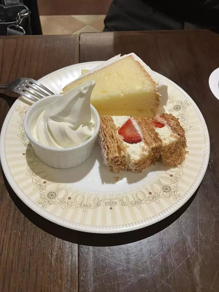 仕事の用事でで汐留まで行って来ました。 / うみのこ 仕事の用事でで汐留まで行って来ました。 / うみのこ