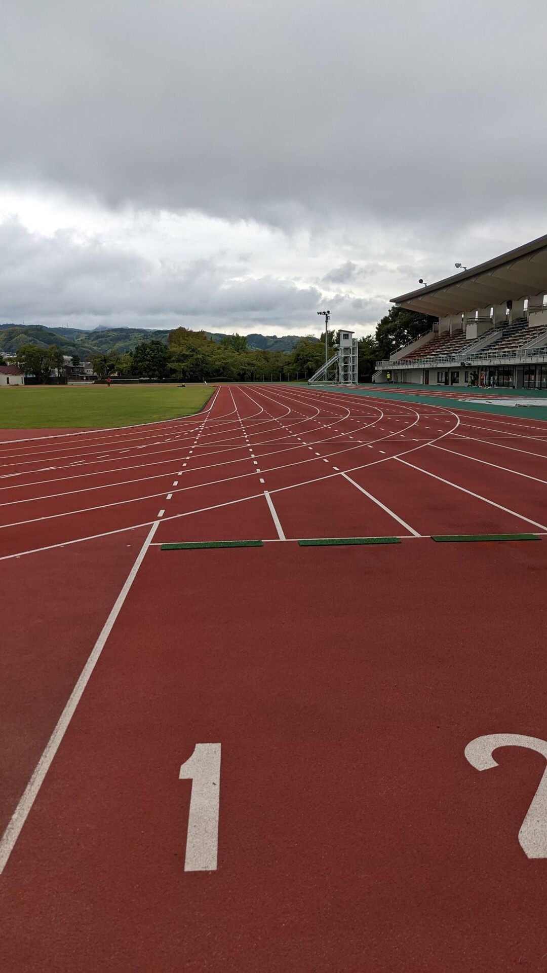 陸上競技場でトレーニングしてみた / isoyanさんの金沢市の活動データ YAMAP / ヤマップ