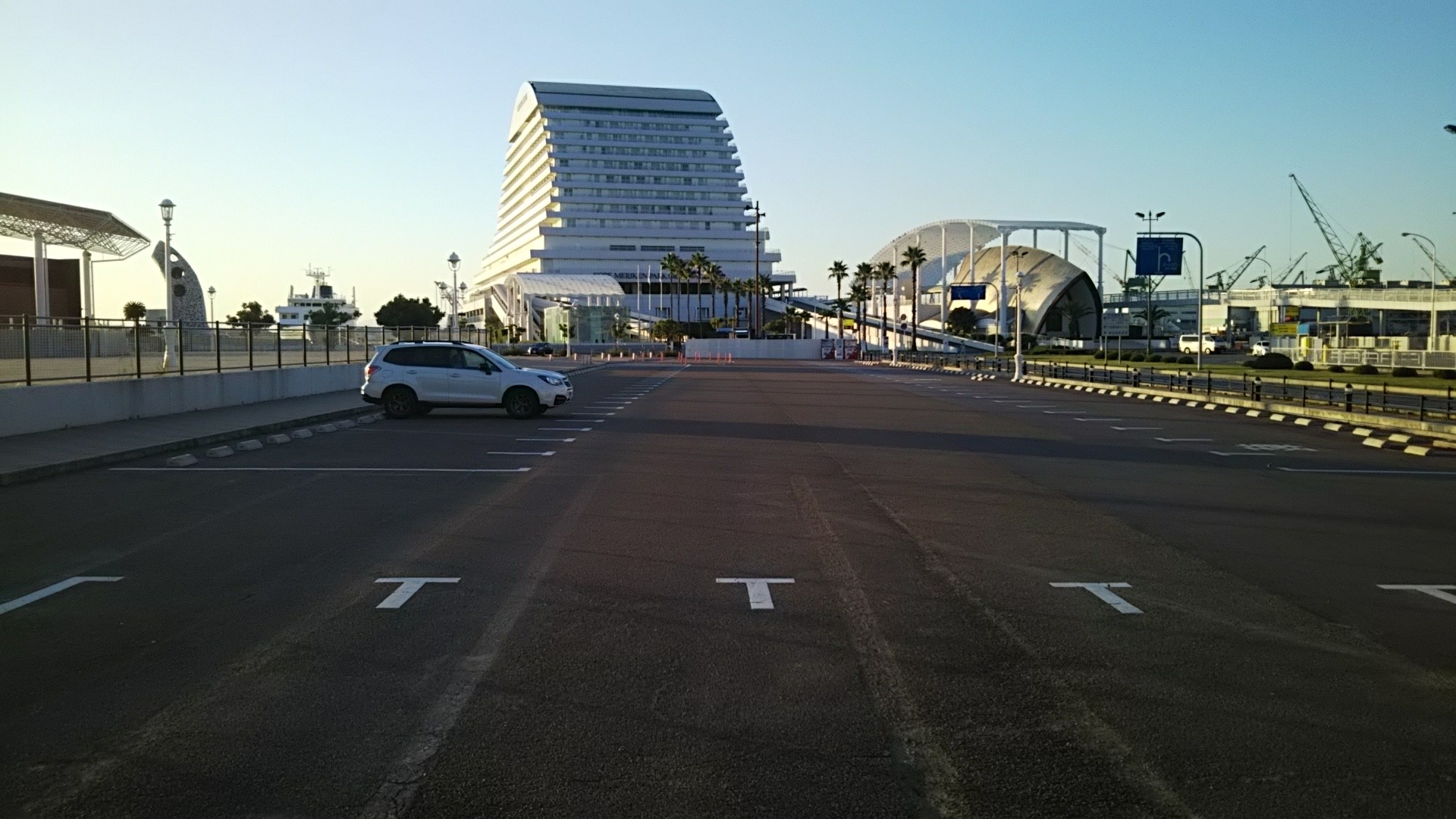 神戸メリケンパークで車中泊 キーボさんの神戸市の活動データ Yamap ヤマップ