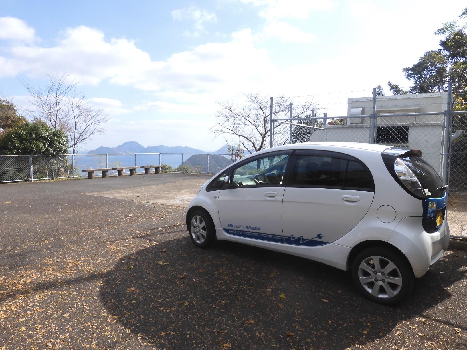 出発地点に戻りました。　
今日の相棒は電気自動車のレンタカー。