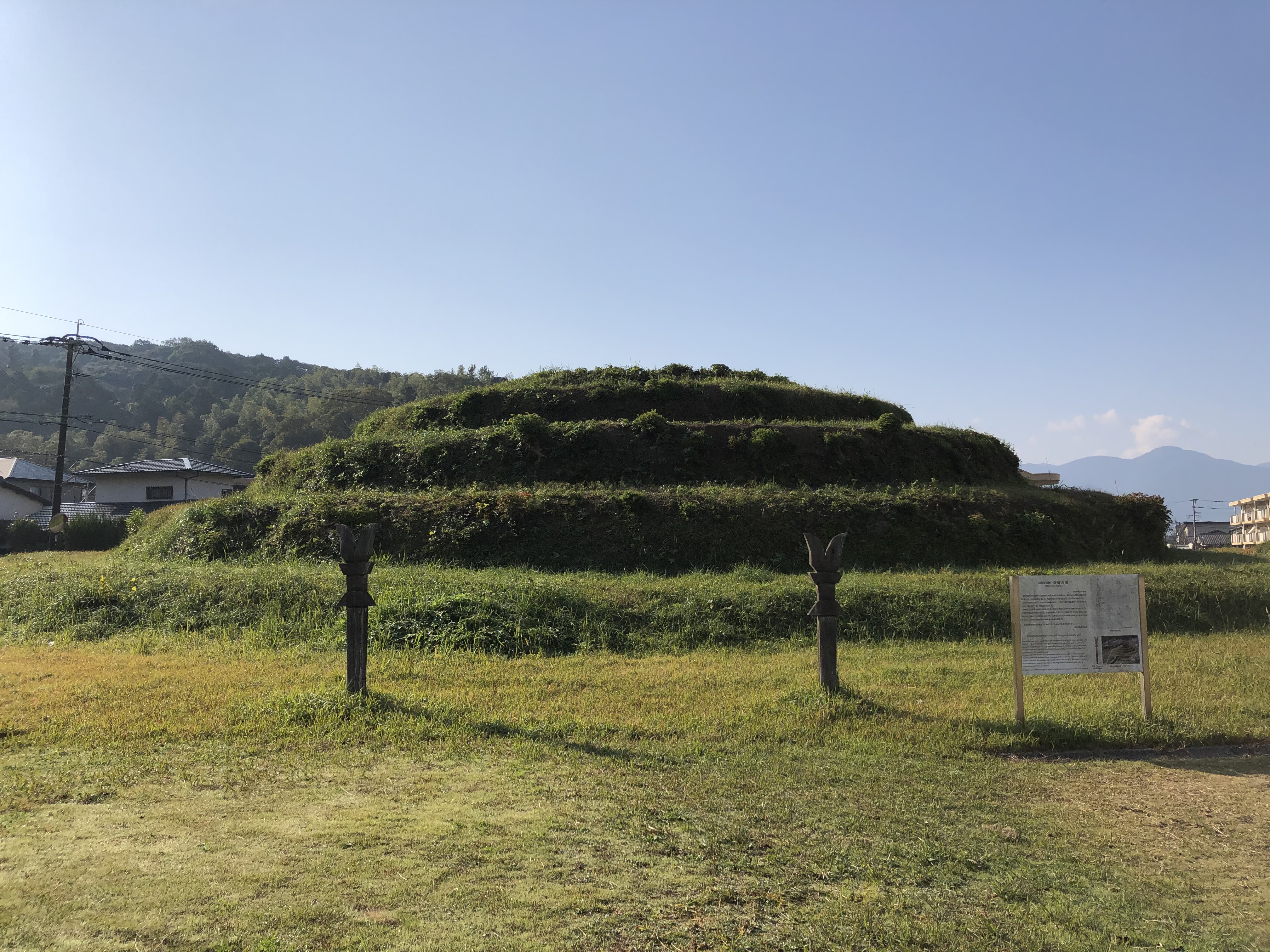 198 雷山神籠石へ 筑前前原sta 雷山神籠石 うぉーきんぐさんの糸島三都110キロウォークの活動データ Yamap ヤマップ