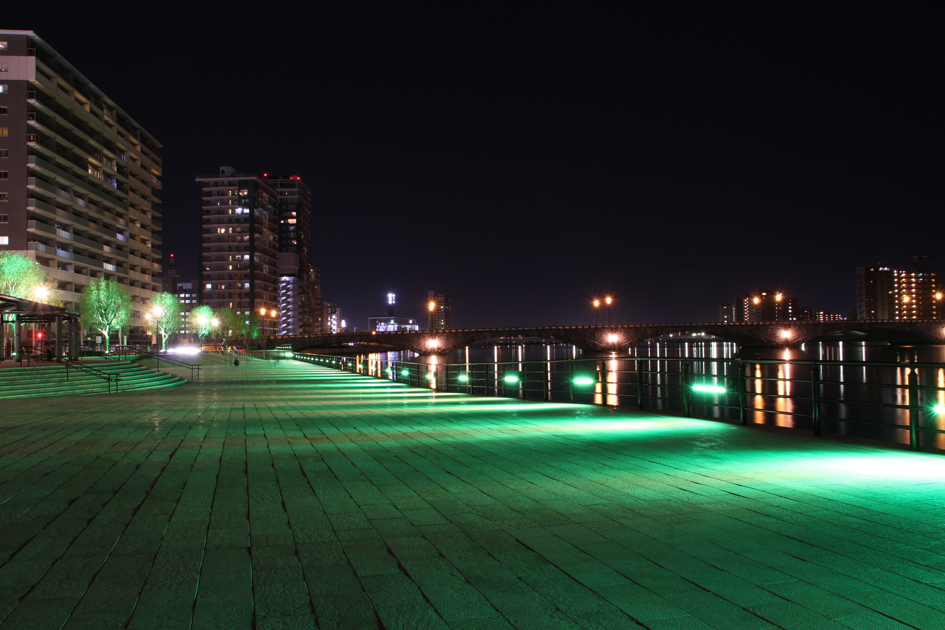 やすらぎ堤（夜の散歩） / ミドレンジャーさんの新潟市の活動データ YAMAP / ヤマップ