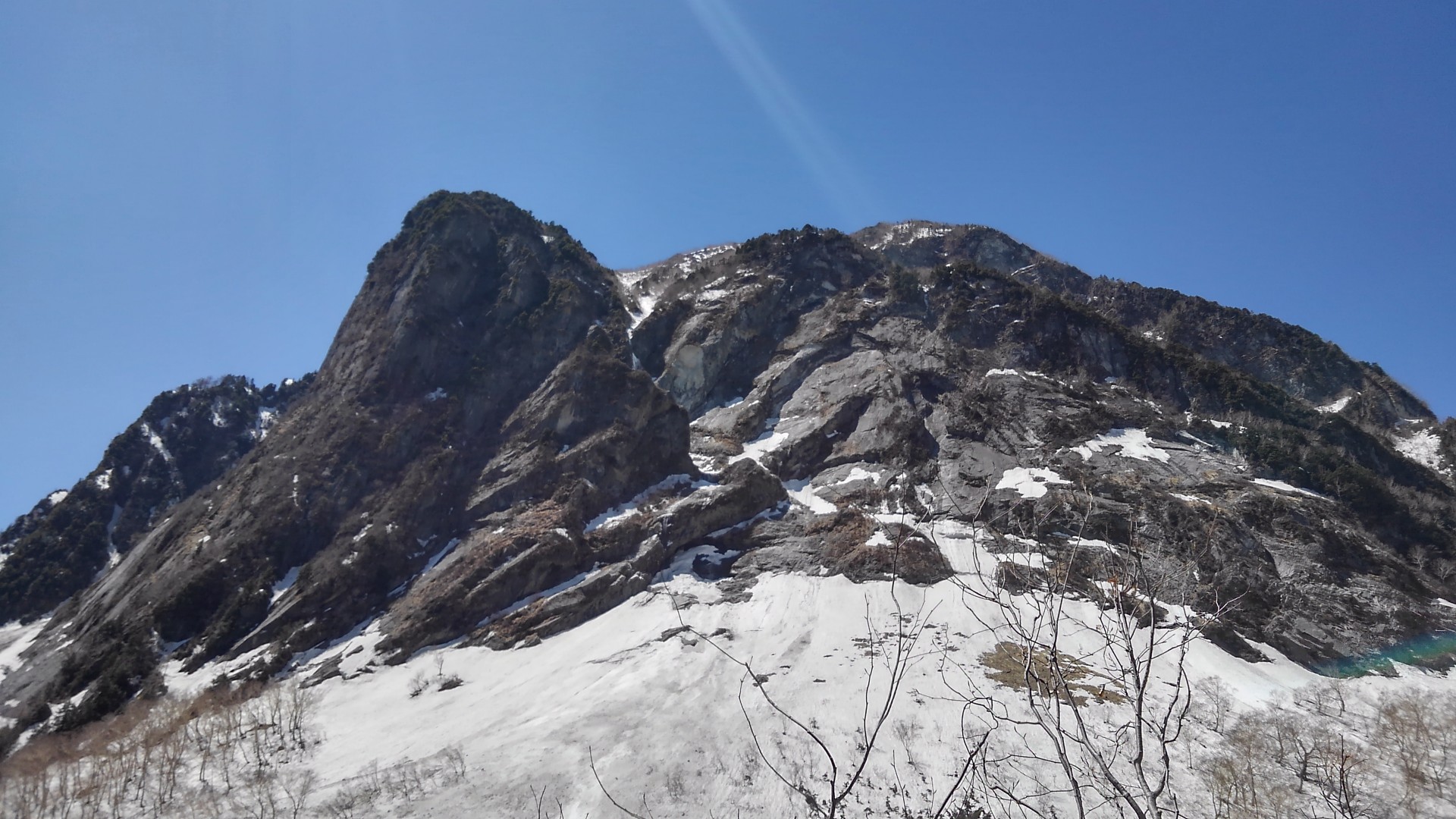 残雪期の奥穂高岳 しーがみんさんの槍ヶ岳 穂高岳 上高地の活動日記 Yamap ヤマップ