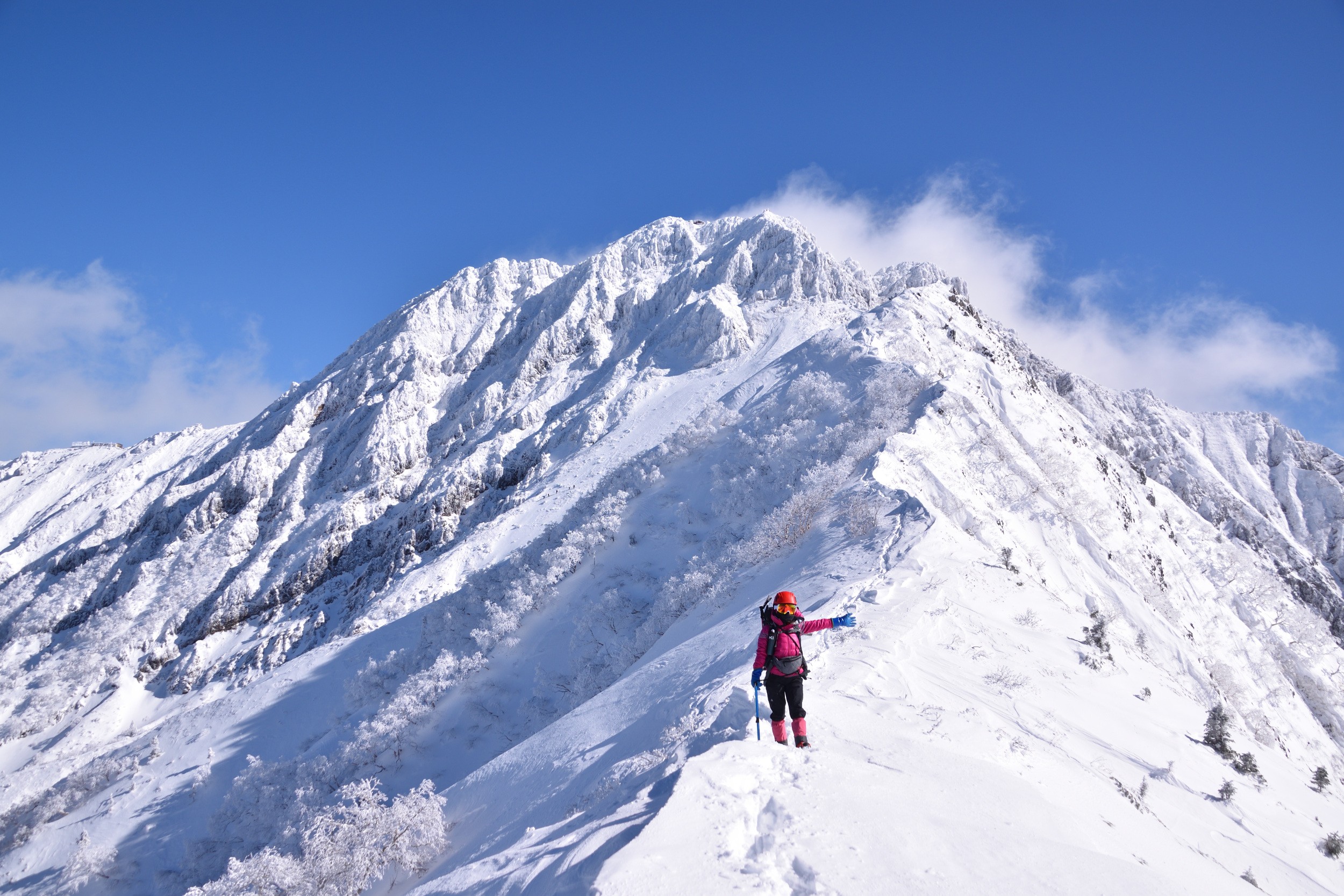 赤岳 厳冬期の八ヶ岳ブルー 地蔵ノ頭 赤岳 八ヶ岳 中岳 八ヶ岳 カオリンさんの八ヶ岳 赤岳 硫黄岳 天狗岳 の活動データ Yamap ヤマップ