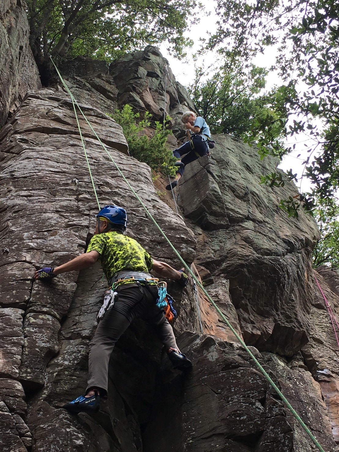 5 8 紅峰で岩登り 阿波の案山子隊長さんの壇山 豊島の活動データ Yamap ヤマップ