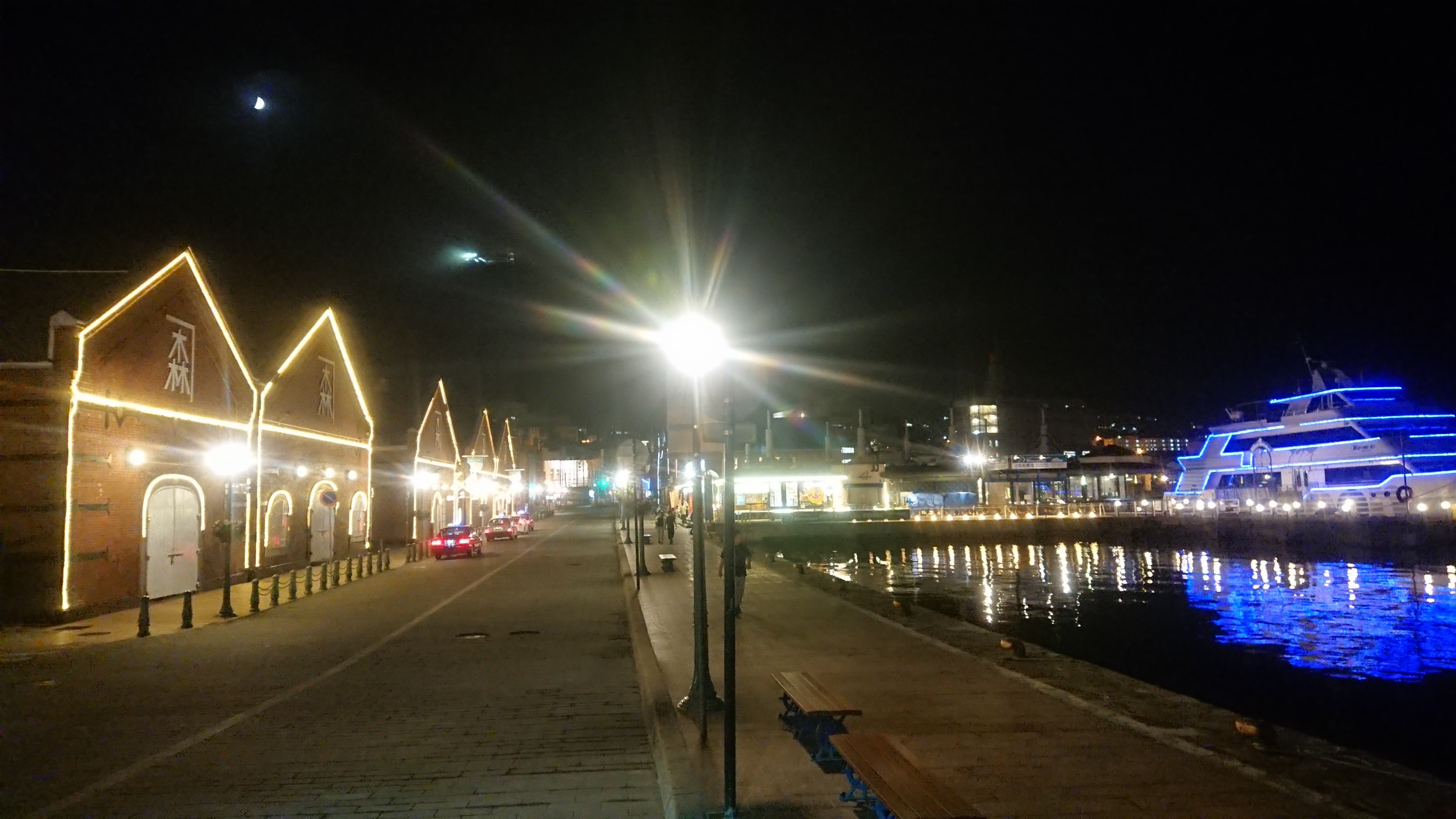 ラッキーピエロとガスる函館山の夜景 トトさんの函館山の活動データ Yamap ヤマップ