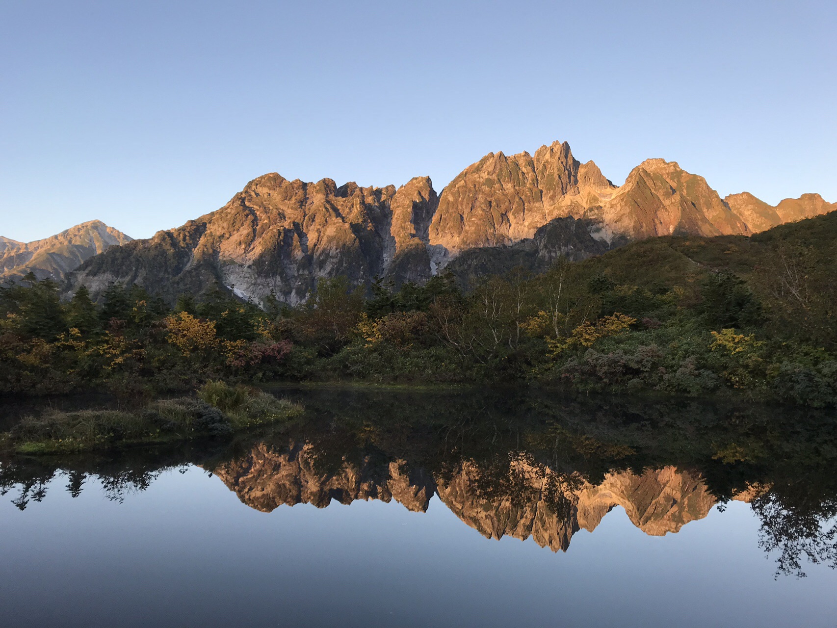 仙人池からの裏剱モルゲンロート Oshimoさんの立山 雄山 浄土山の活動データ Yamap ヤマップ