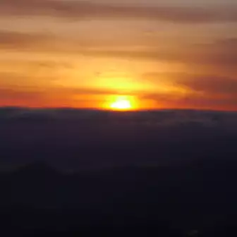 太陽を明日の空に見送って……
🍀𓂃𓈒𓏸︎︎︎︎
https://youtube.com/watch?v=smsmNzNfIHI&si=AEIOECxhCPspwV4q