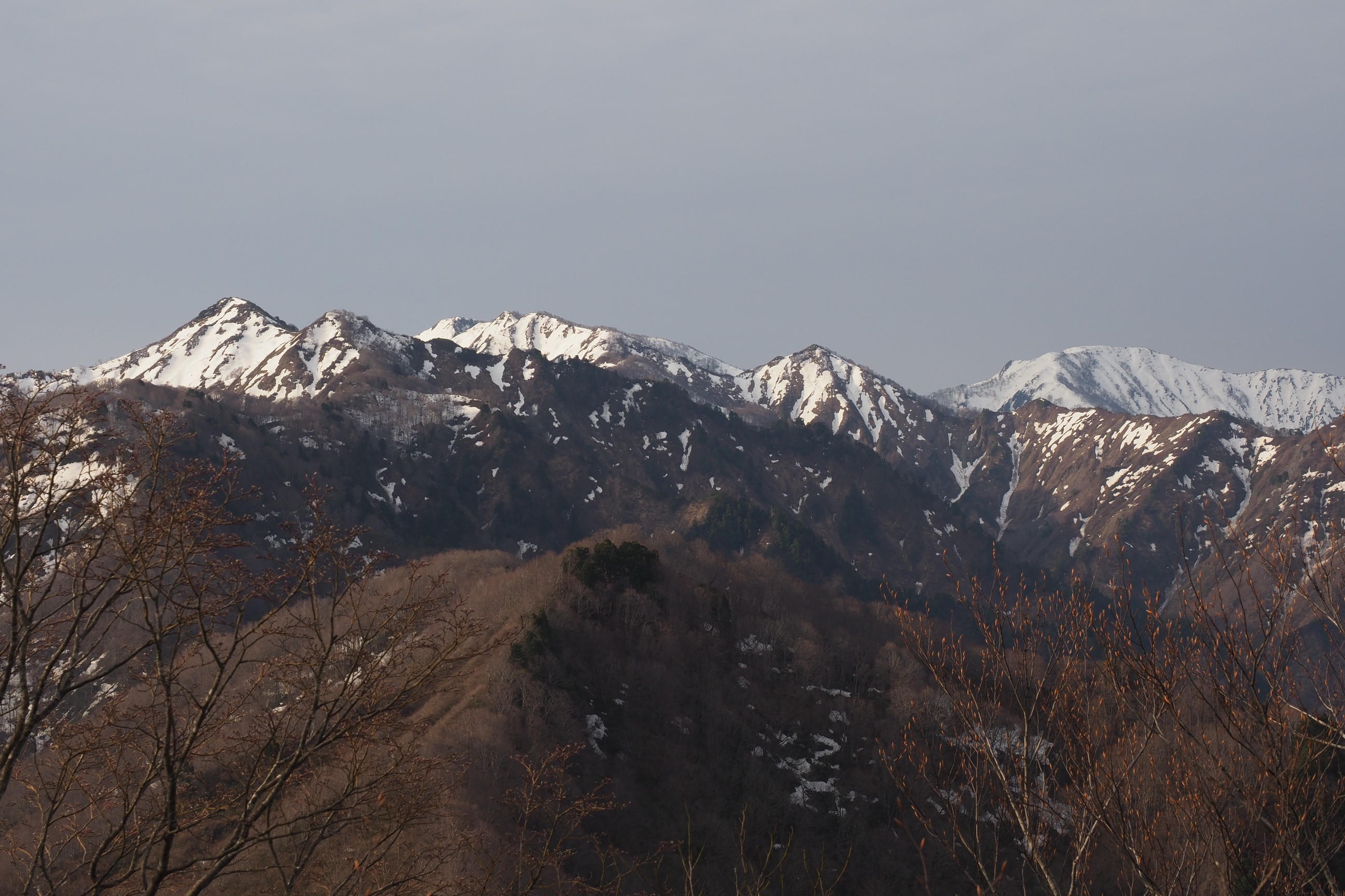 木六山・銀次郎山 銀次郎から五剣谷
