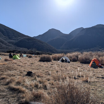 坊ガツルにはテントも