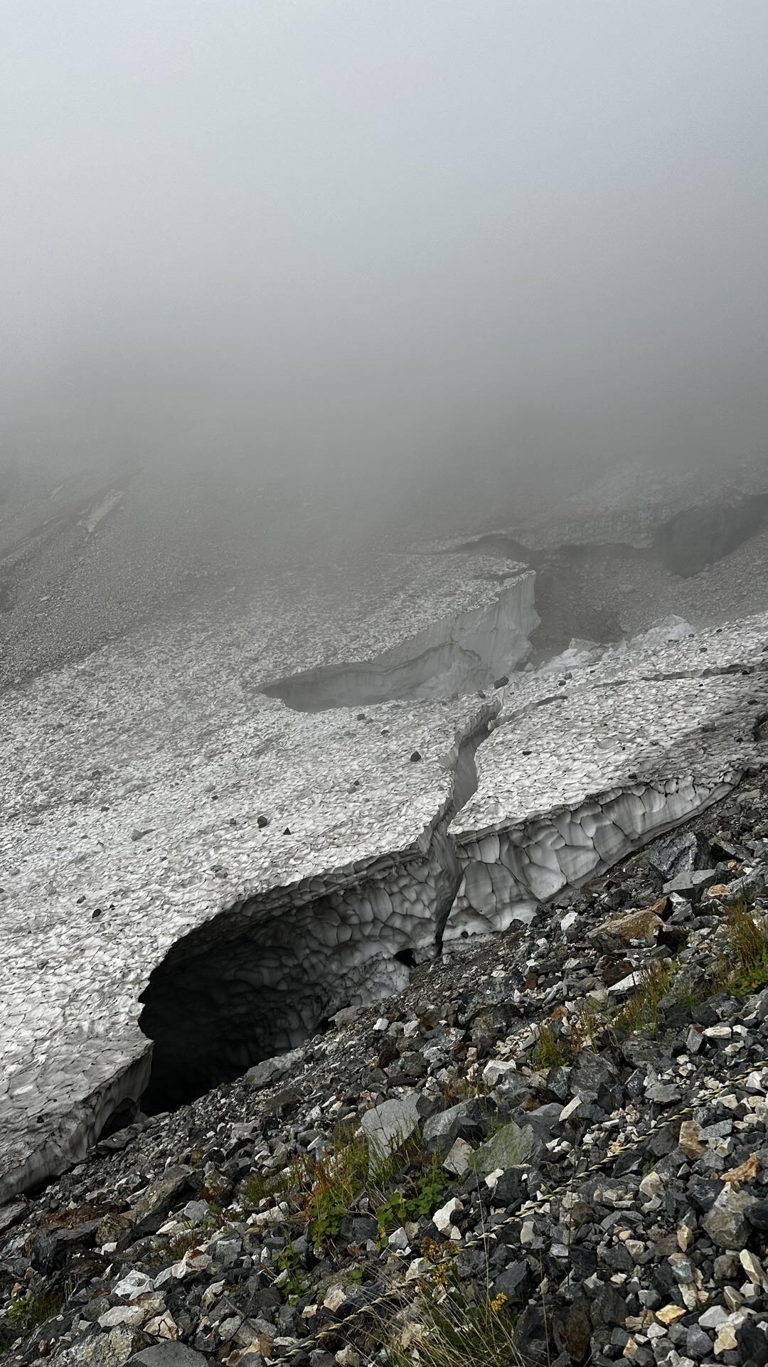 大雪渓通行止め前猿倉から白馬岳栂池ルート