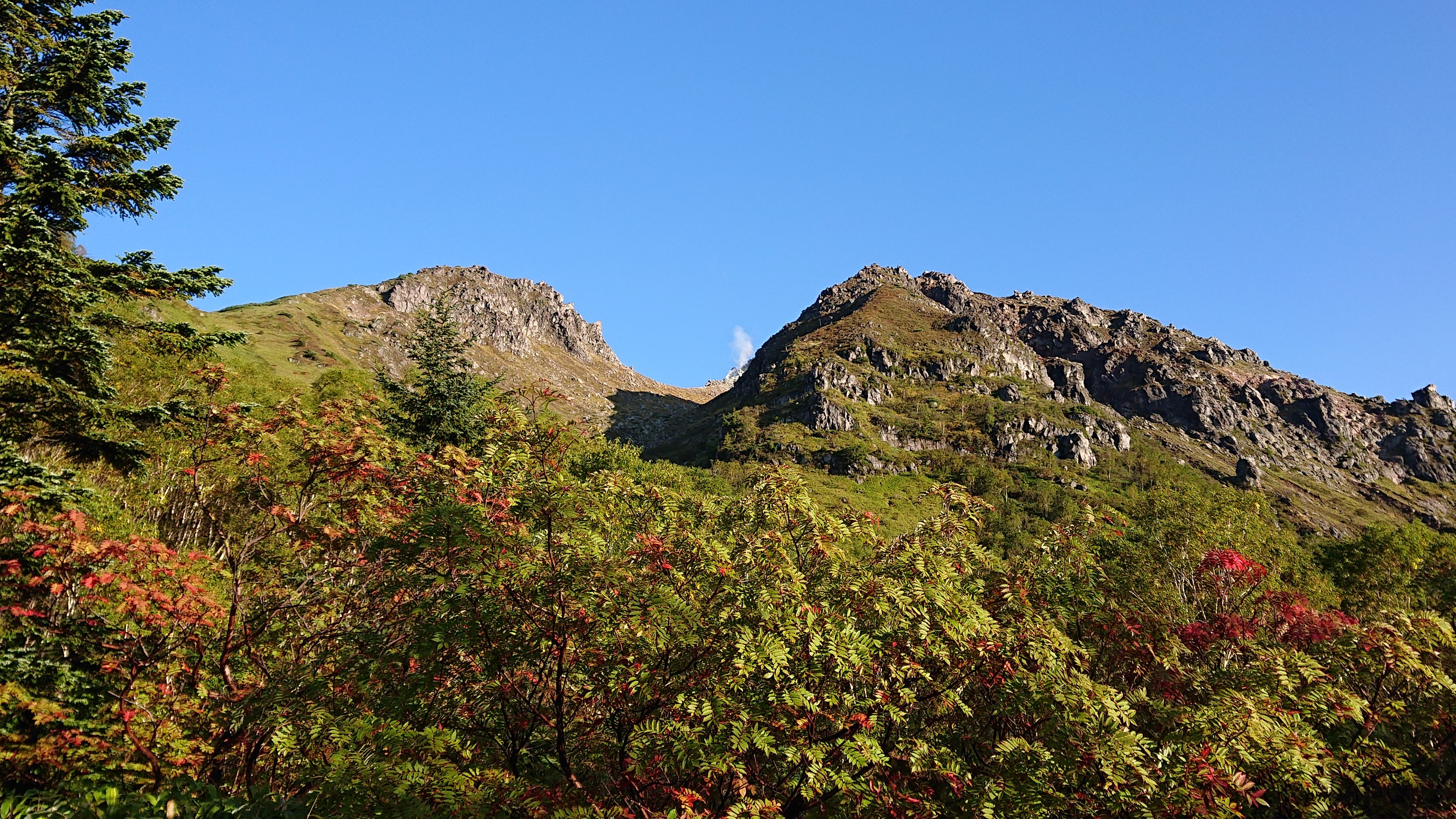 焼岳 北峰 最高の天気に絶景三昧 ゆかちゃんさんの槍ヶ岳 穂高岳 上高地の活動データ Yamap ヤマップ