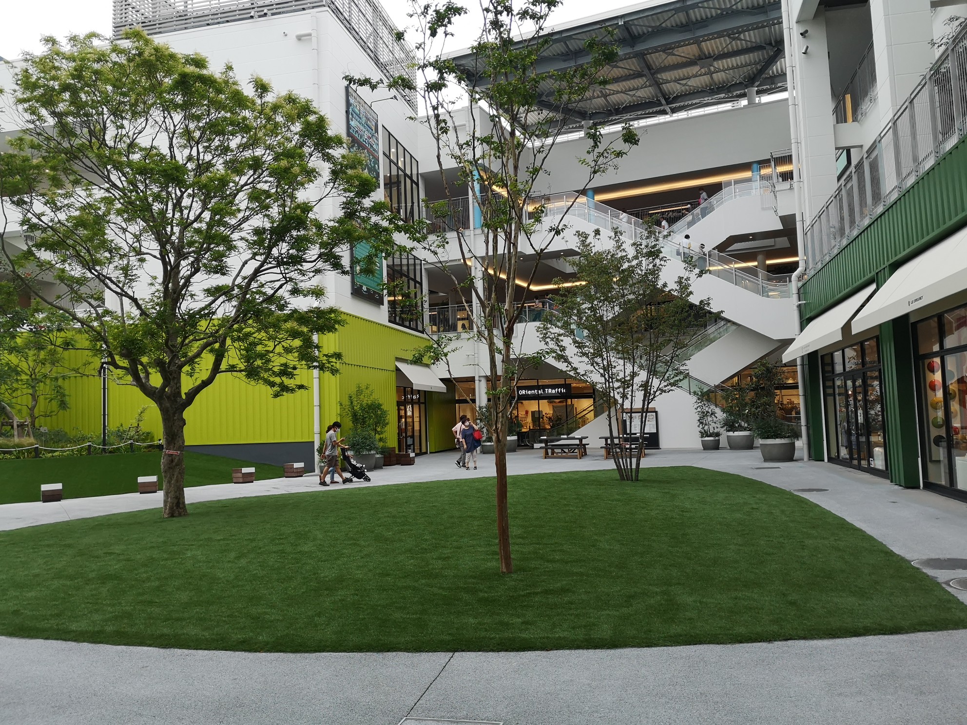 行ってみました 横浜ベイサイドマリーナ 07 15 うっちゃんさんの横浜市 中央エリアの活動日記 Yamap ヤマップ