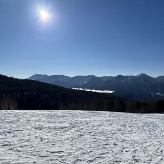 四阿山・根子岳 振り返って浅間、湯の丸方面