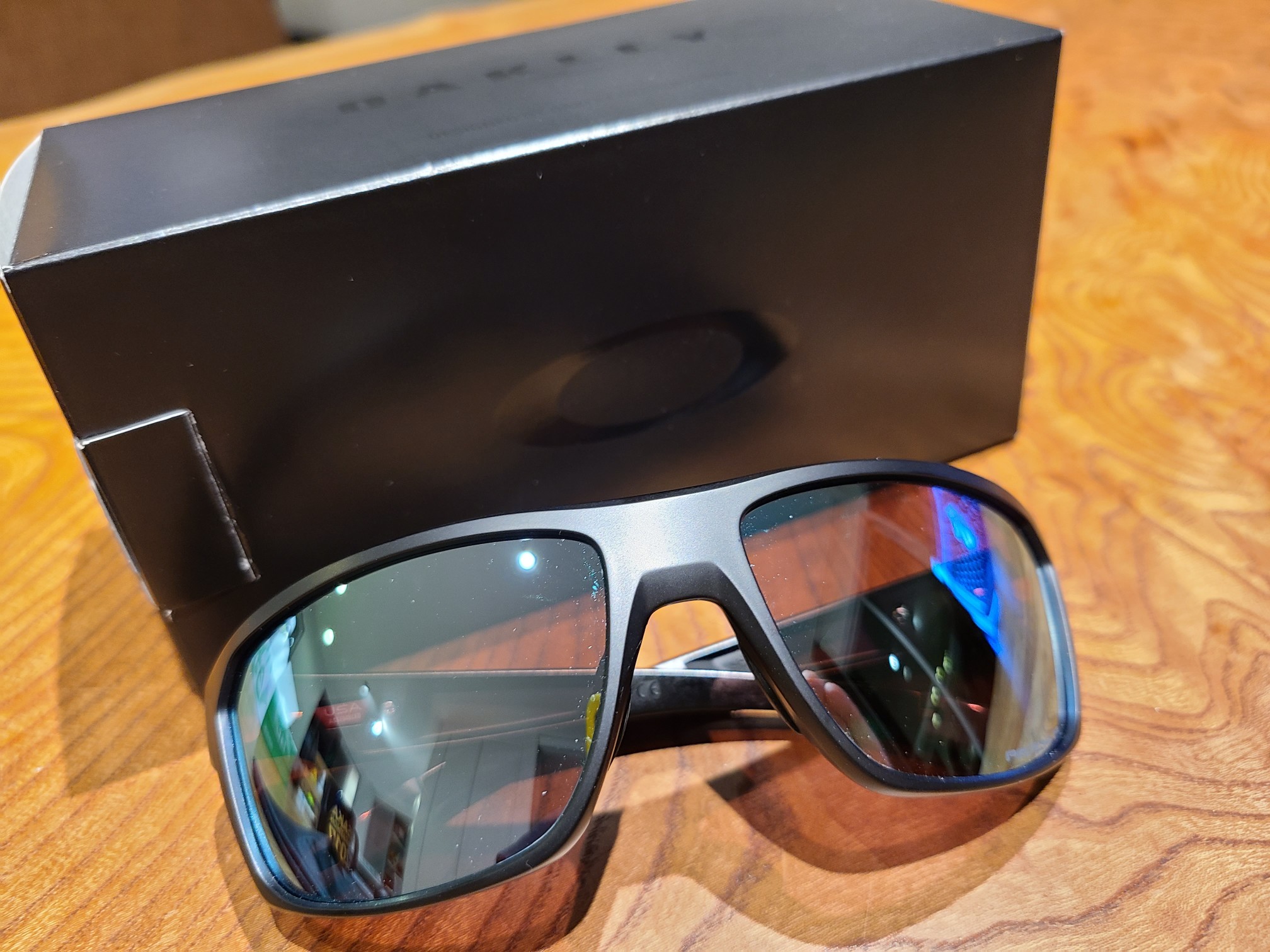 鈴木健吾選手着用モデル OAKLEY SPLIT SHOT OAKLEY☆スプリットショット 鈴木健 / つぐちゃんさんの