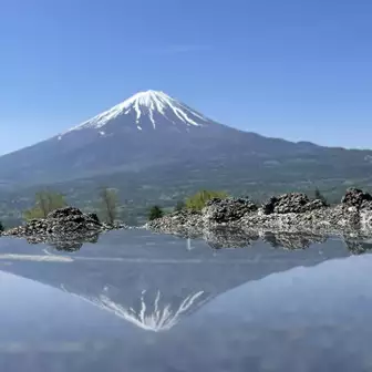 完璧に逆さ富士山🗻