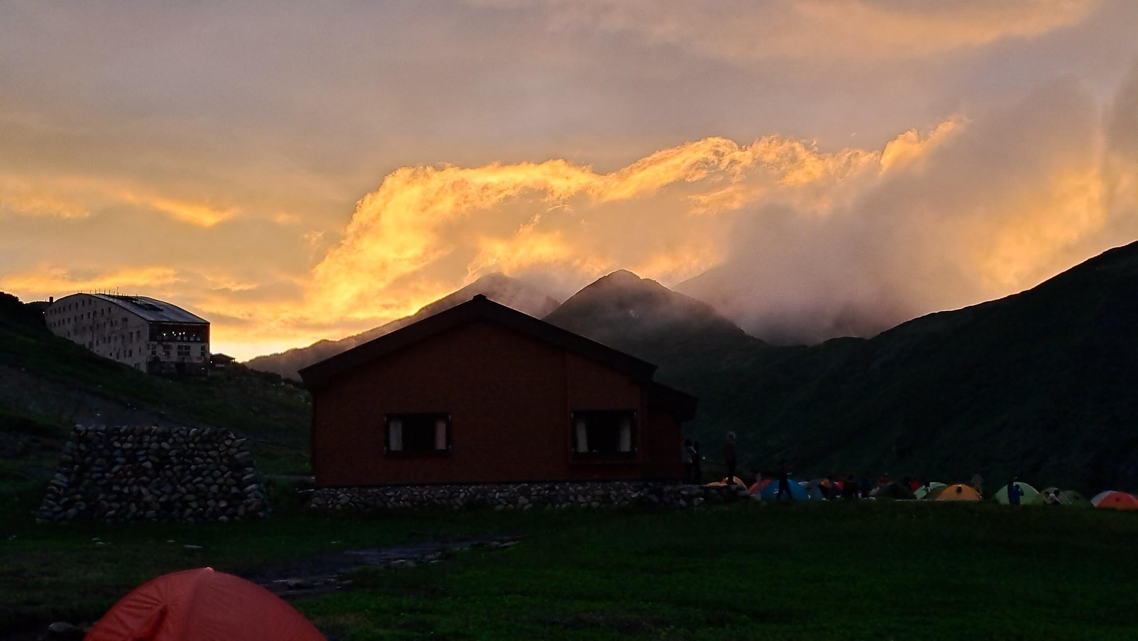 奥大日岳と大日岳