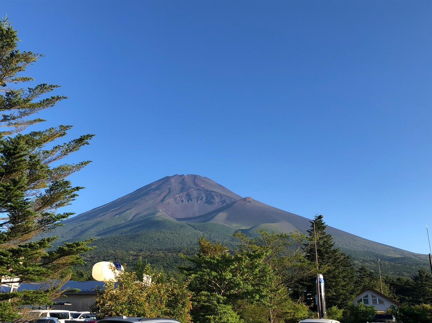 富士山！中腹(宝永山・二ツ塚(下二ツ塚) / よしぴこさんの富士山の活動 