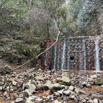 六甲山・長峰山・摩耶山 石積み谷止工④
⬅️