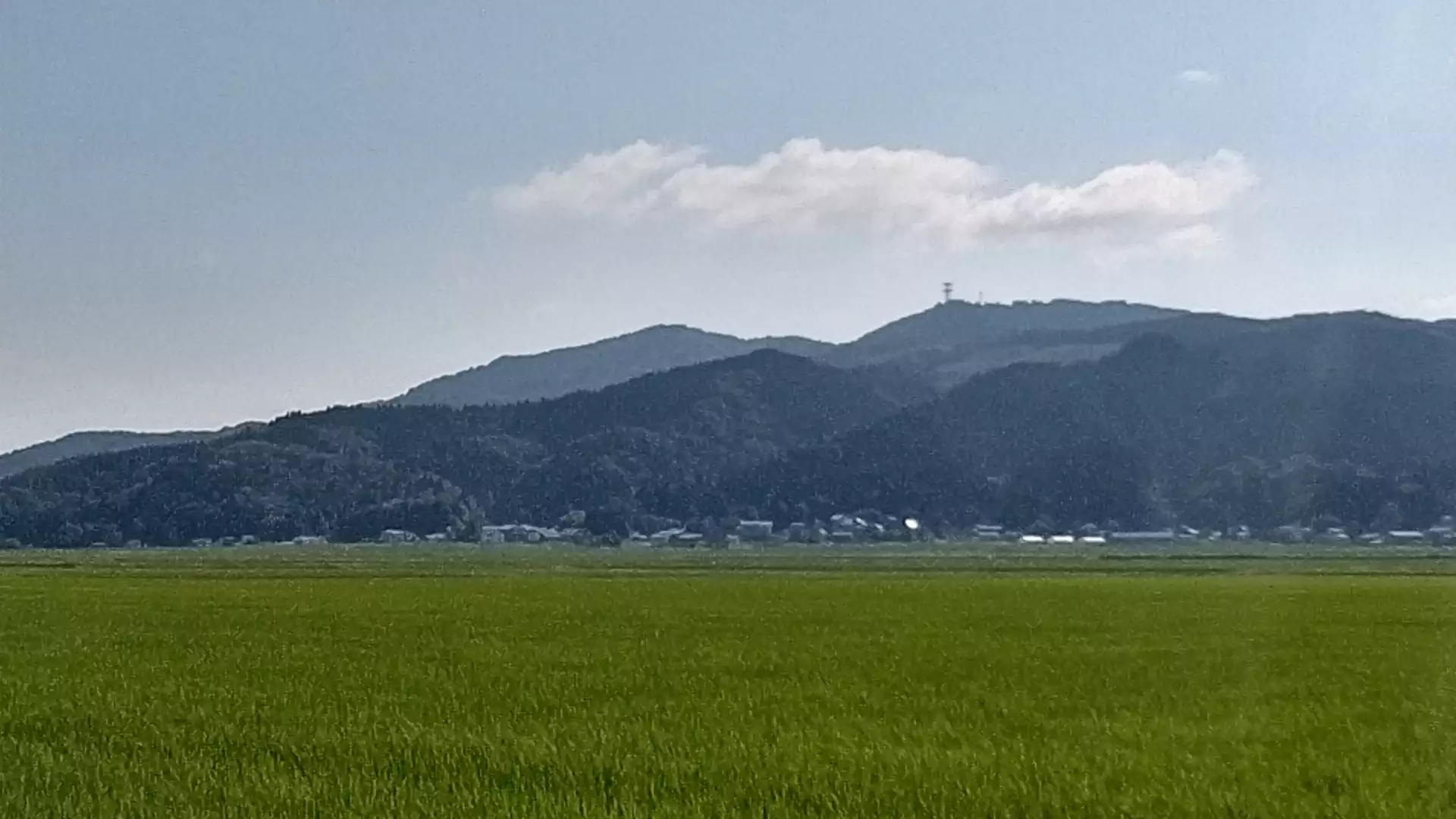 高尾山 秋田平野を一望できる標高383mの名山！