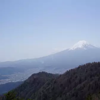 オッ　久々の富士山🗻　あの忌まわしき野焼きの煙☁️がようやく退いてくれたか😁