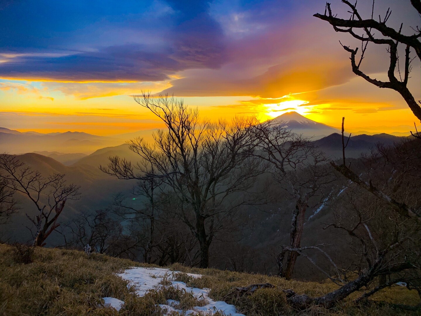 丹沢山からのダイヤモンド富士💍🗻 〜丹沢三峰を縦走〜 / hipopoさんの塔ノ岳・丹沢山・蛭ヶ岳の活動データ YAMAP / ヤマップ