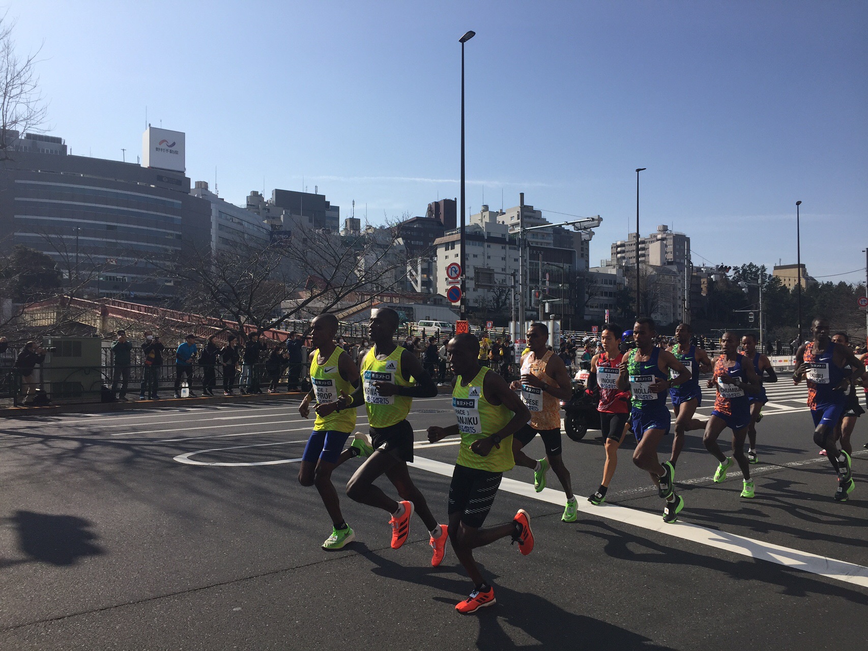 精鋭 東京マラソン序盤観戦 大迫選手4位 幻の東京オリンピックマラソンコース Hideshanさんの東京都23区 中央エリアの活動データ Yamap ヤマップ