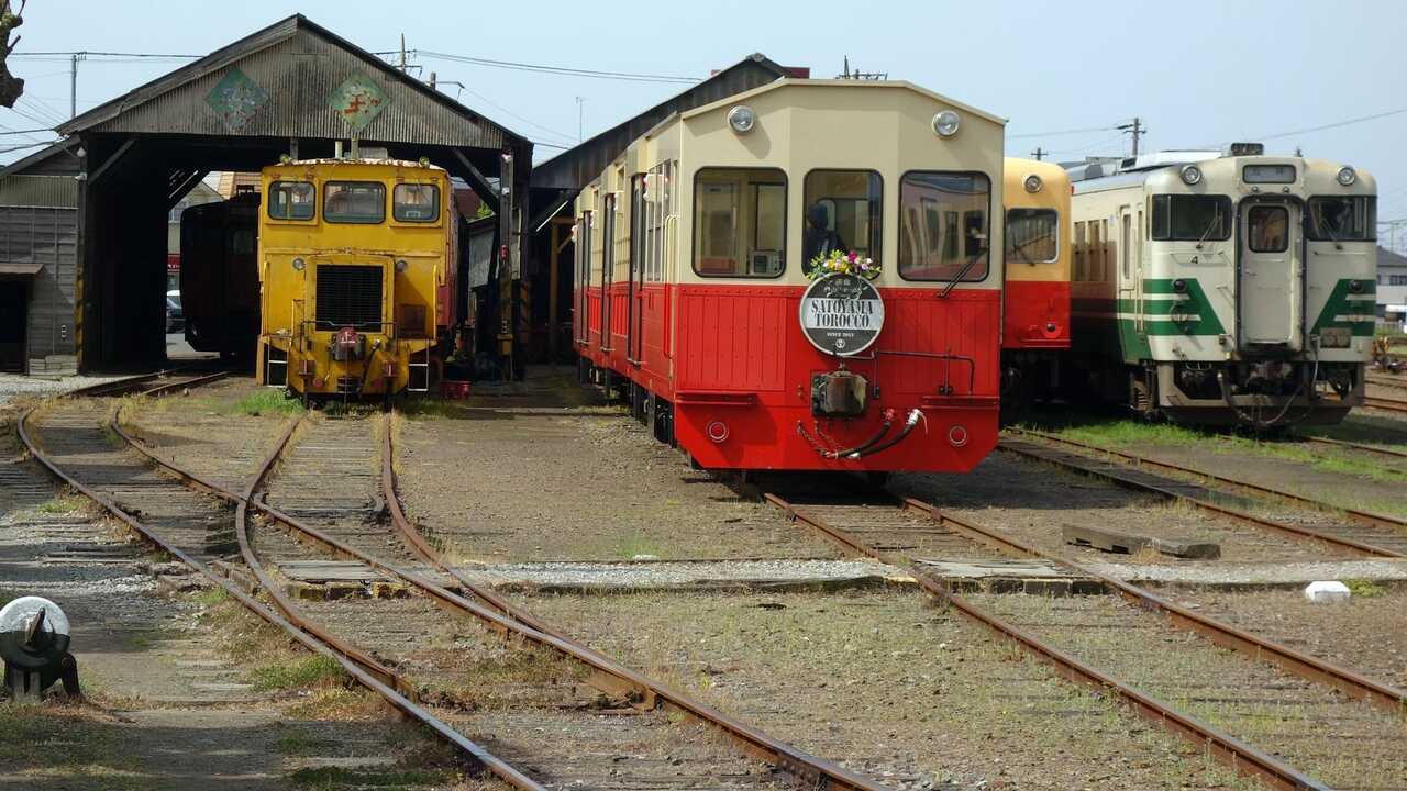 小湊鉄道さと山ウォーク 1&2区 ~踏切チャレンジ / 千葉市の 小湊鉄道さと山ウォーク 1&2区 ~踏切チャレンジ / 千葉市の