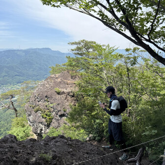 低山だけど高度感はありますね〜😊