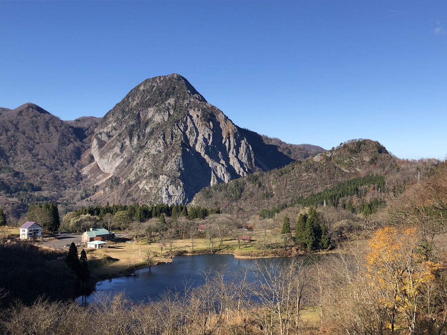 石灰岩の山 明星山 19 11 23 きよ80さんの明星山の活動データ Yamap ヤマップ