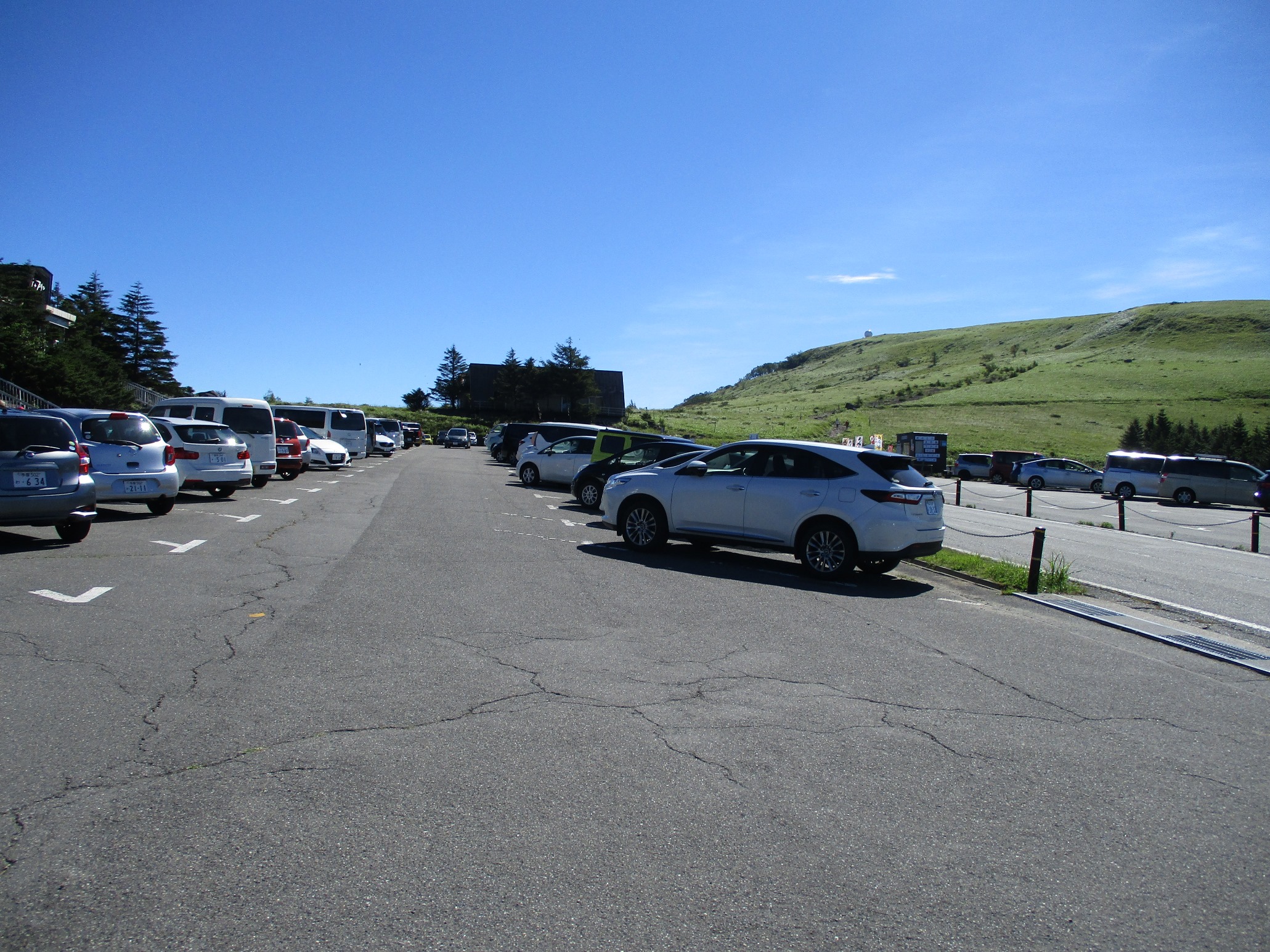 車山肩からの霧ヶ峰 車山 南の耳 北の耳 男女倉山へ Aki Kさんの霧ヶ峰 車山 大笹峰の活動データ Yamap ヤマップ