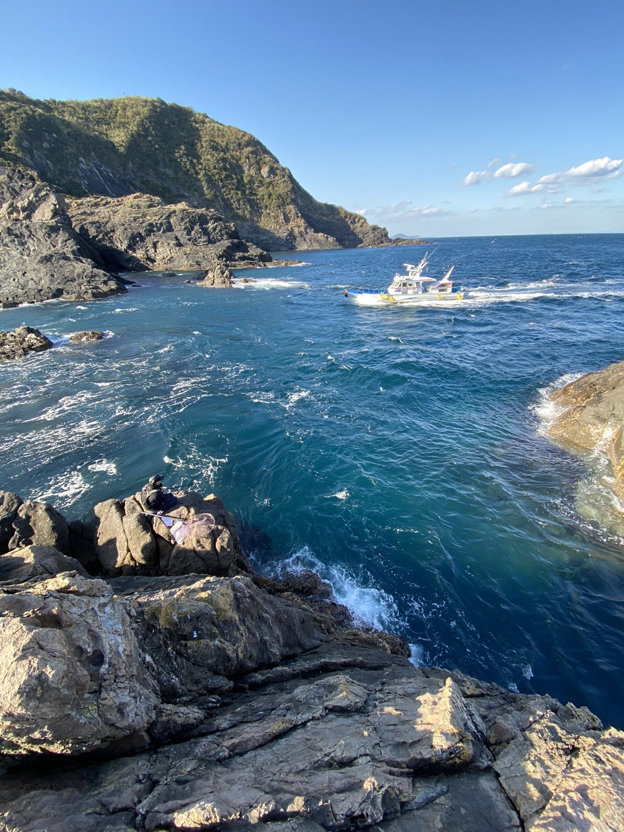 鶴見大島磯でサバ釣り 12 26 Yamajiさんの元越山 色利山 石槌山の活動日記 Yamap ヤマップ