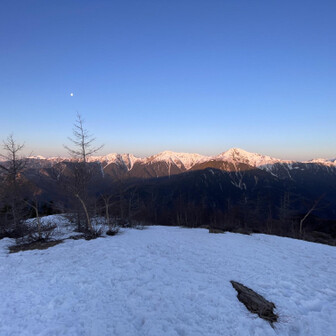 鳳凰山・地蔵岳・観音岳・薬師岳 やっぱり辻山サイコー✨️薬師岳に行くには私の足じゃ1時間半はかかるし、お仕事あるから間に合わない。それにここで十分🎶