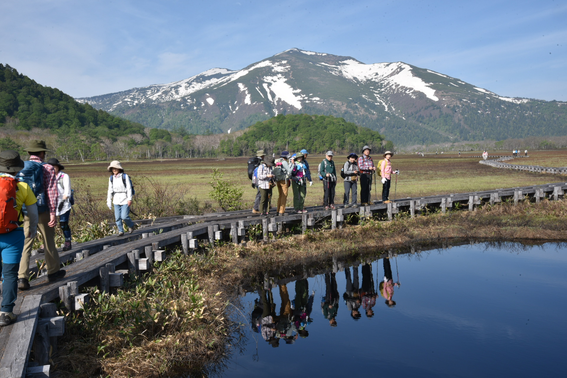 水芭蕉が見頃の 初夏の尾瀬へ コバシンさんの尾瀬 燧ヶ岳の活動日記 Yamap ヤマップ
