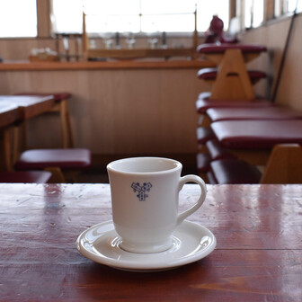 サイフォン珈琲

憧れの、いのみんさんに淹れていただきました☕
香り高くて美味しかった
お話もできて嬉しかったです