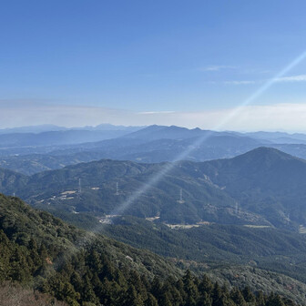左奥は…英彦山？