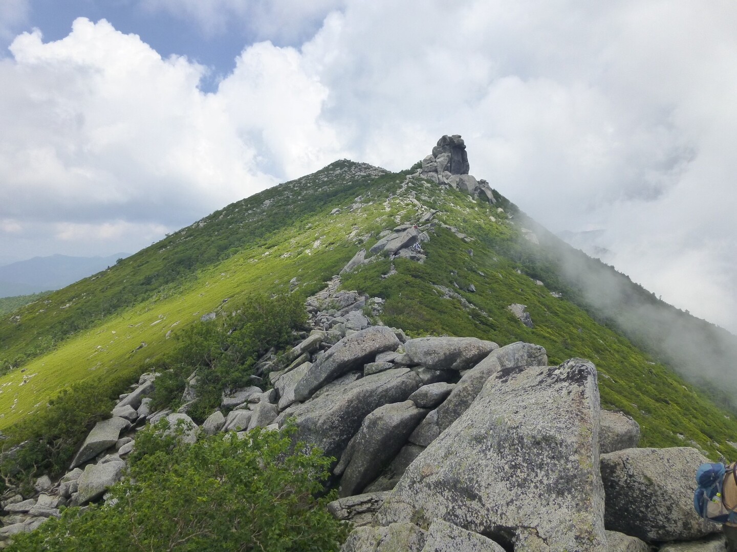電車とバス利用で金峰山ハイキング 大弛峠 金峰山 瑞牆山荘 やまねさんさんの瑞牆山 金峰山の活動データ Yamap ヤマップ