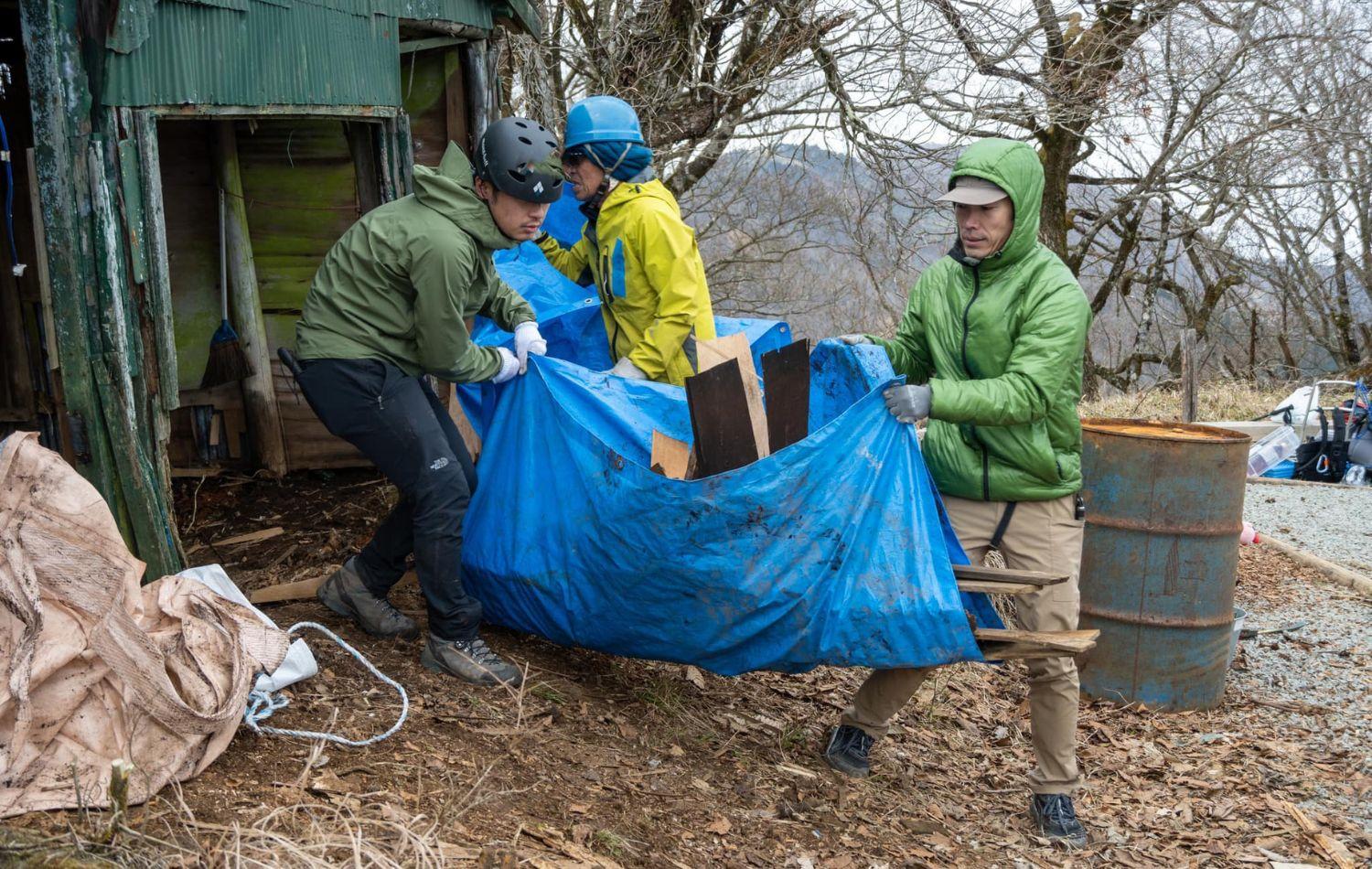 『表丹沢サンクスプロジェクト』〜山小屋・新大日茶屋の解体〜