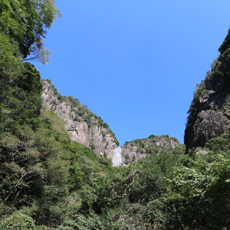 行縢山 日が昇ると景色がだいぶ違う
