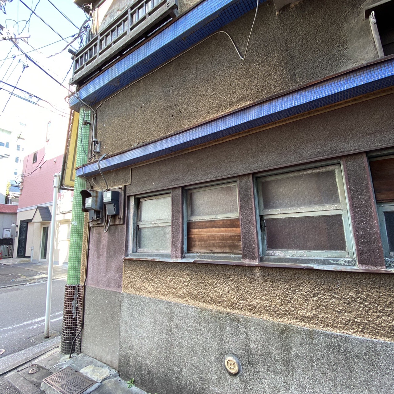 横浜deep 黄金町ちょんの間跡 曙町親不幸通り 永真遊廓跡 都橋 Tamtical6さんの横浜市 中央エリアの活動日記 Yamap ヤマップ