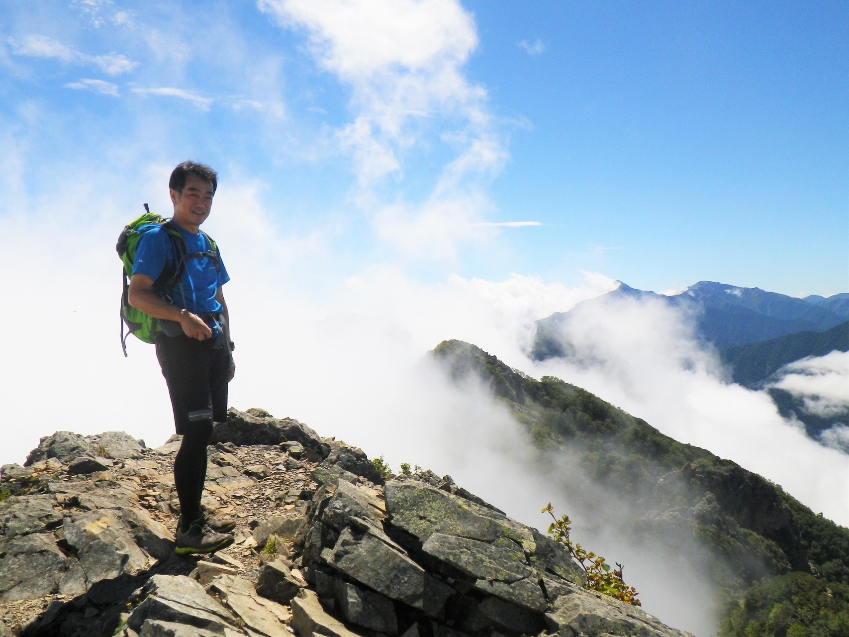 鋸岳 釜無川ゲート 八丁尾根下山 はやぶさ半さんの甲斐駒ヶ岳 日向山の活動データ Yamap ヤマップ