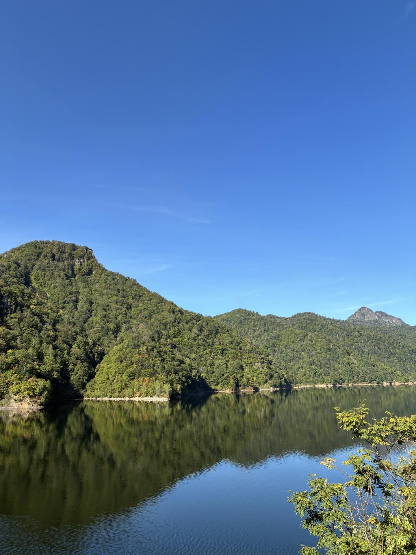 Boite métallique Objets Carrée Monstre pompon