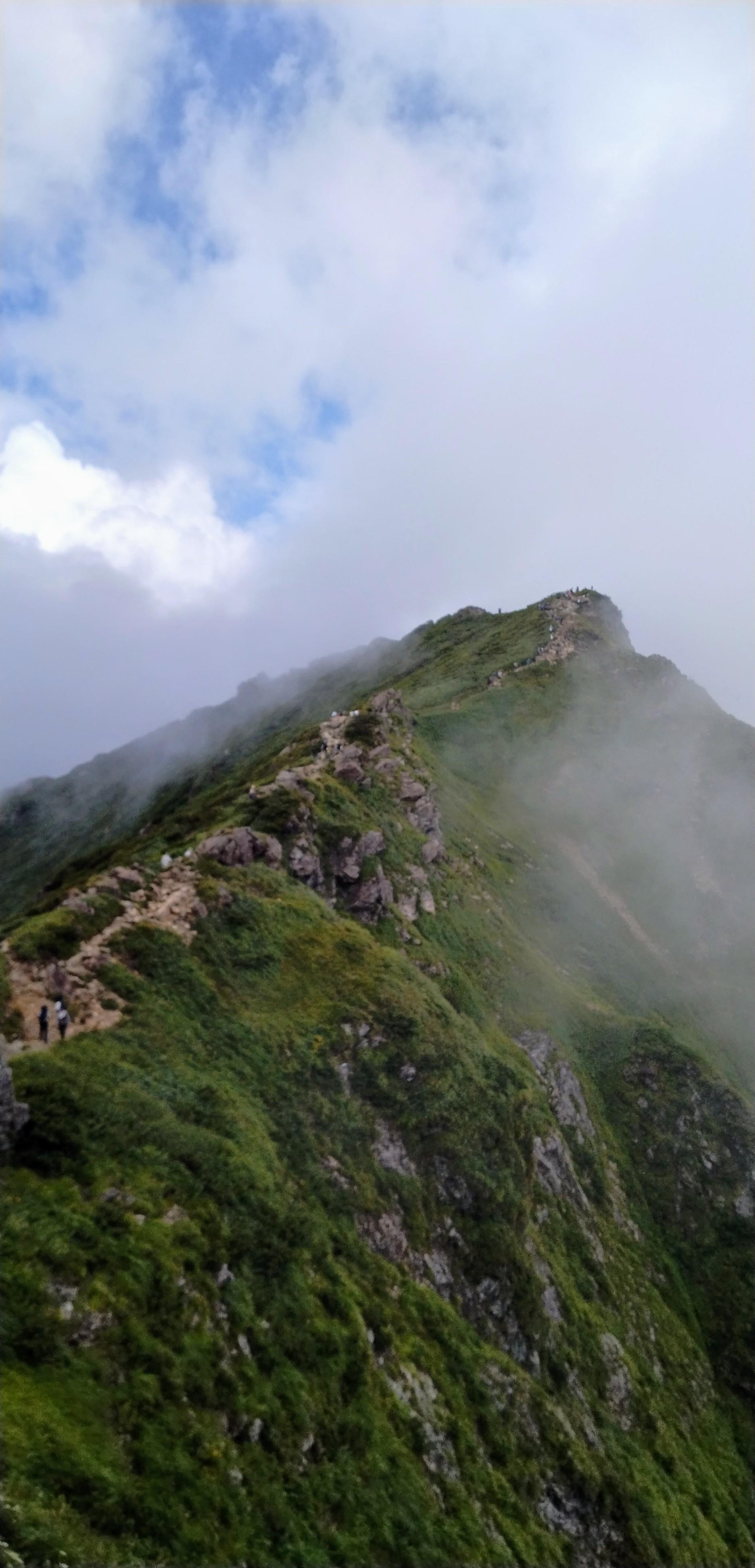【希少】谷川岳の岩場(初版第2刷) 希少】谷川岳の岩場(初版第2刷)