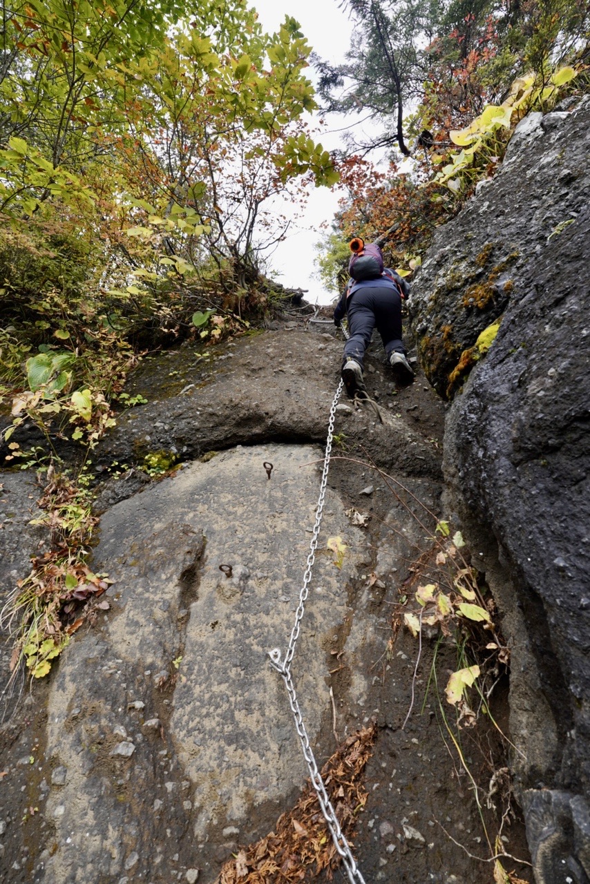 戸隠西岳縦走 破線ルートを行く シリーズにて色々ヤバすぎて記憶ぶっ飛びー グズペチャモさんの高妻山 戸隠山の活動日記 Yamap ヤマップ
