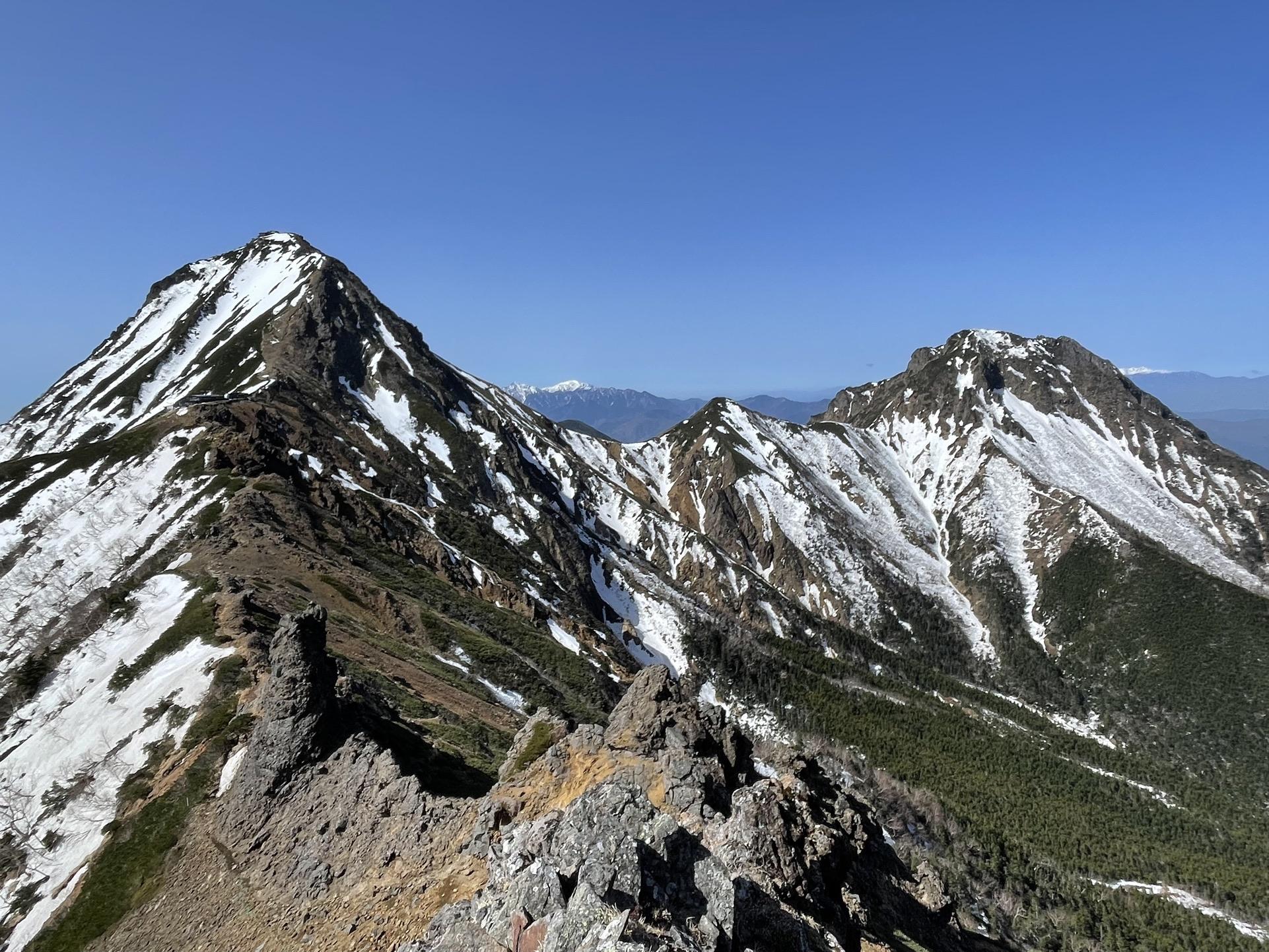 征露岳南武鑑 上 長濱浪漫ビールTWSC2023 金賞受賞、AMAHAGAN初となるメタリック