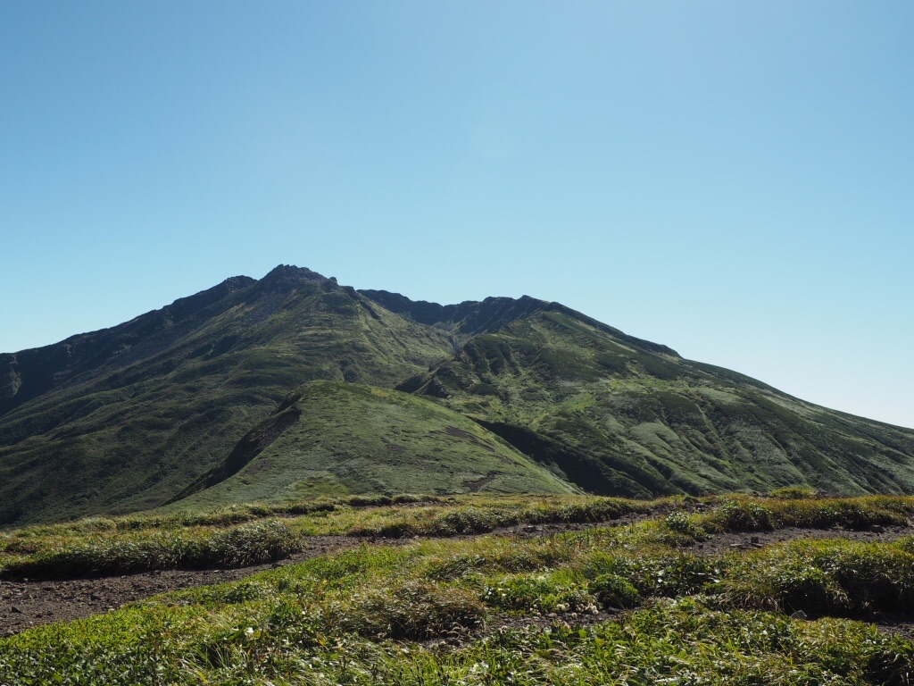 鳥海山 新山 吹浦口 海抜0mから頂上へ Cococharlieさんの鳥海山 Sea To Summit 19の活動日記 Yamap ヤマップ